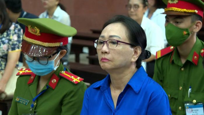 Bà Trương Mỹ Lan trong một lần hầu tòa. Ảnh: Tân Châu.