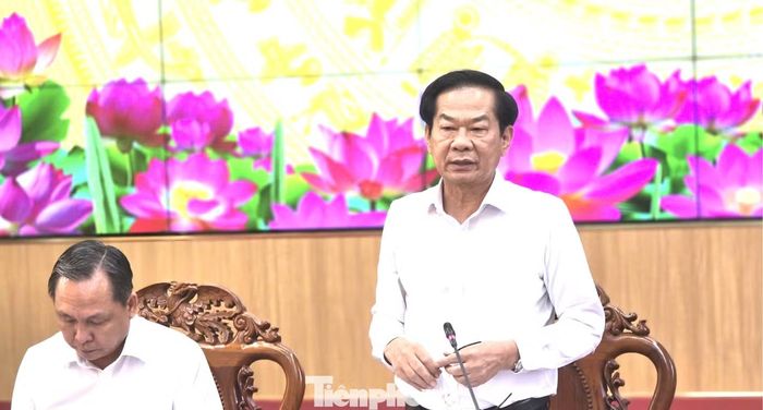 Ông Đỗ Thanh Bình - Bí thư Thành ủy Cần Thơ yêu cầu phấn đấu dự án đạt tiến độ 70% cuối năm nay.