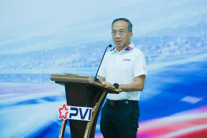 Ông Dương Thanh Danh Francois - Phó Chủ tịch Thường trực HĐQT PVI, Chủ tịch HĐTV Bảo hiểm PVI phát biểu khai mạc hội thao.