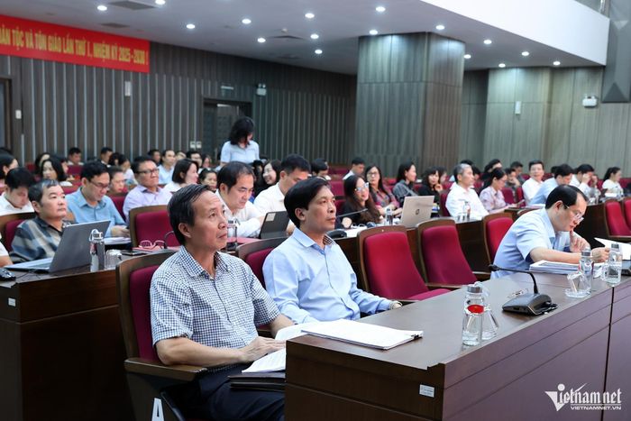 Các đại biểu tham dự Hội nghị