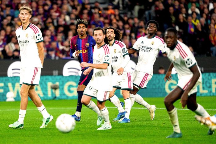 Lamine Yamal được kỳ vọng dẫn Barca vượt khó. Ảnh: MD