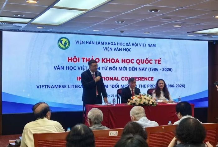 Quang cảnh hội thảo.