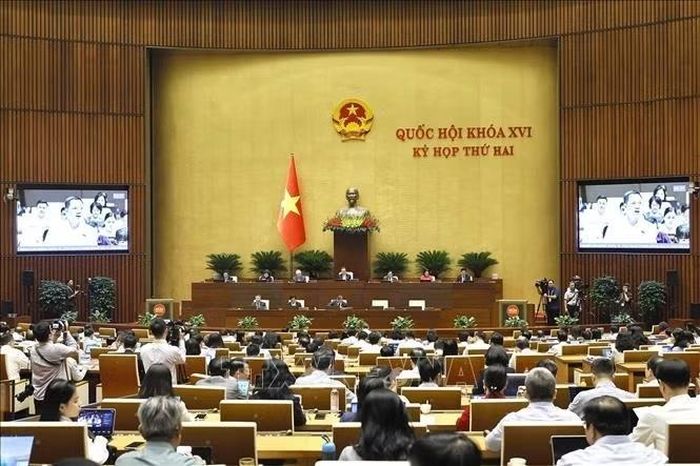 Quang cảnh phiên họp, sáng 31/10. Ảnh: Doãn Tấn/TTXVN