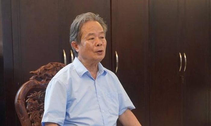 Theo PGS.TS Phạm Ngọc Trung, những người không bằng cấp nhưng có sáng tạo cần được ghi nhận xứng đáng (Ảnh: FBNV).