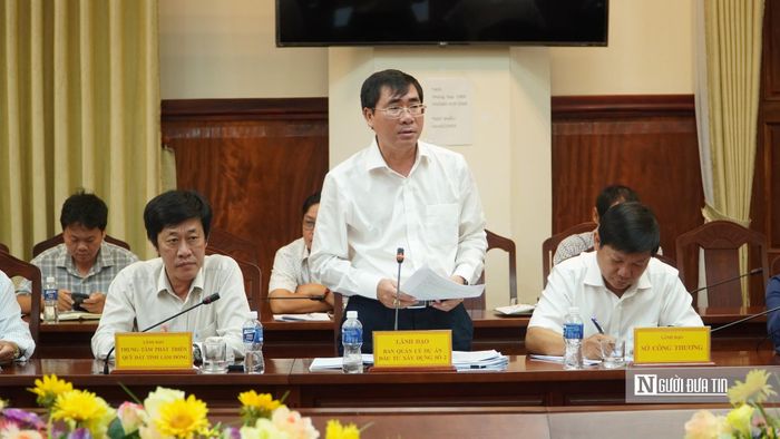 Ông Nguyễn Minh Nguyên - Phó Giám đốc Ban Quản lý dự án đầu tư xây dựng số 2 - phát biểu tại cuộc họp.