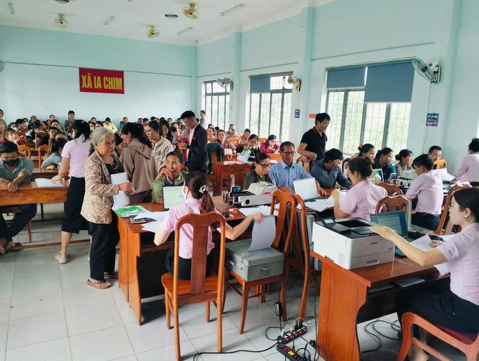 Công tác hỗ trợ vay vốn, tạo sinh kế cho bà con nhân dân xã Ia Chim