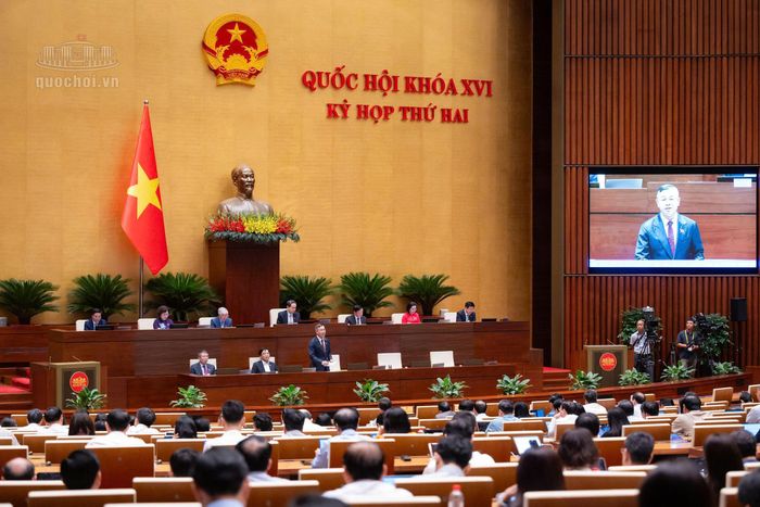 Bộ trưởng nhấn mạnh yêu cầu tiếp tục hoàn thiện khuôn khổ pháp lý, bảo đảm công khai, minh bạch với nhà đầu tư; đẩy mạnh cổ phần hóa doanh nghiệp nhà nước, thu hút nhà đầu tư nước ngoài...