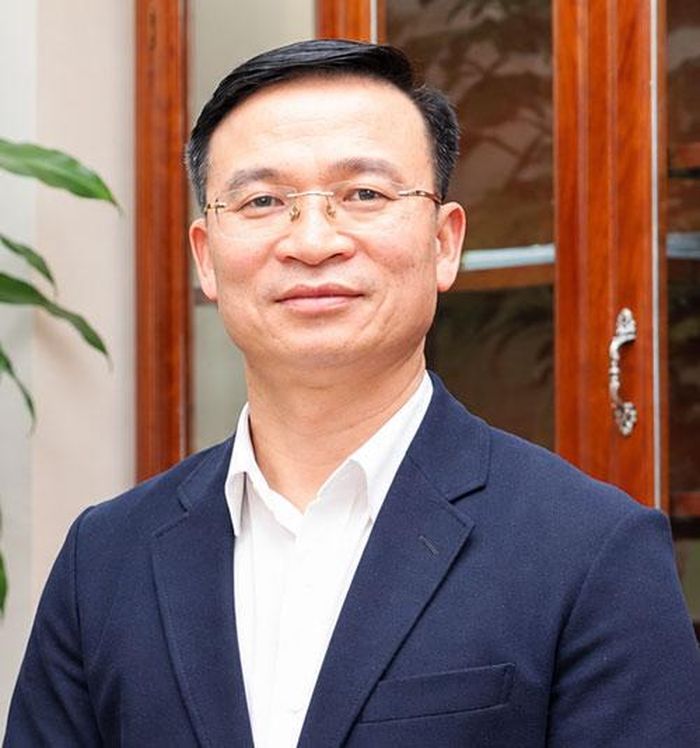 Đồng chí Lê Xuân Hồng, Phó Bí thư Đảng ủy, Chủ tịch UBND phường Phương Liễu.