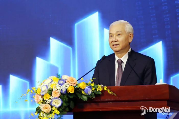 Phó Chủ tịch HĐQT Tập đoàn Becamex Phạm Ngọc Thuận chia sẻ tại diễn đàn. Ảnh: Hải Quân