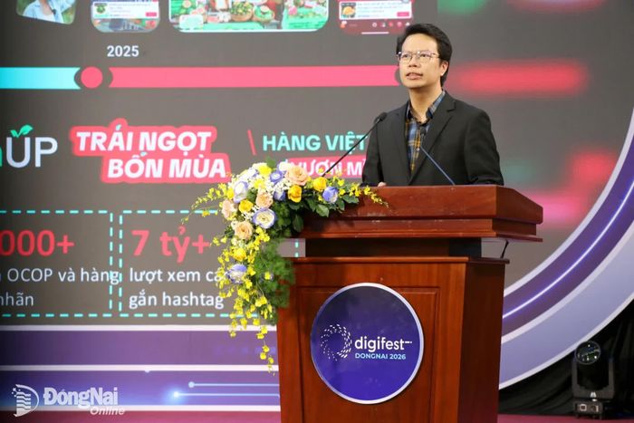 Đại diện TikTok Việt Nam chia sẻ tham luận tại hội thảo. Ảnh: Hải Quân
