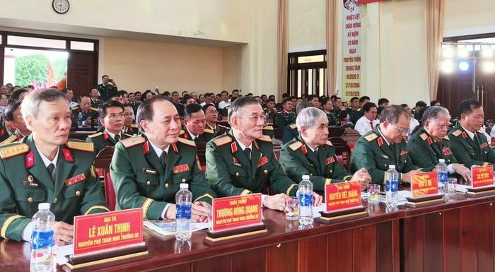 Các đại biểu dự lễ kỷ niệm. Ảnh: Đinh Ngọc