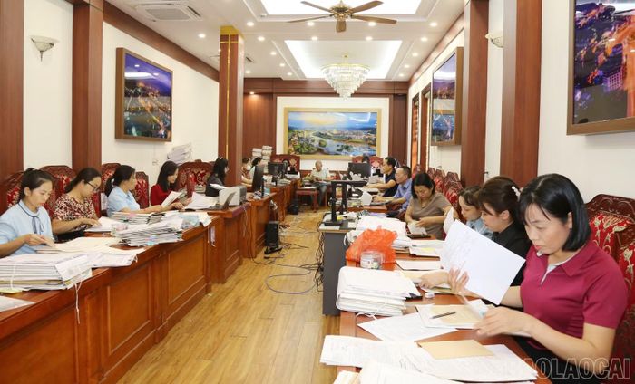 Nêu gương góp phần chuyển biến từ nhận thức đến hành động, giúp cán bộ, đảng viên tận tâm, trách nhiệm hơn trong thực hiện nhiệm vụ.