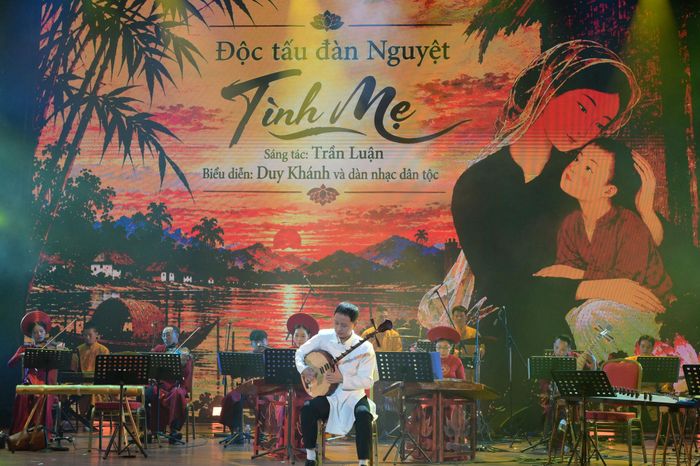 Tiết mục độc tấu đàn nguyệt