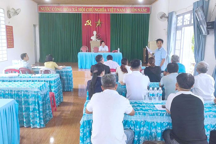 Xã Đắk Mil họp dân, đối thoại và giải quyết các kiến nghị phát sinh