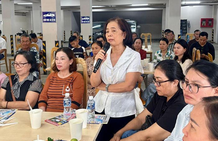Người dân nêu ý kiến tại tọa đàm