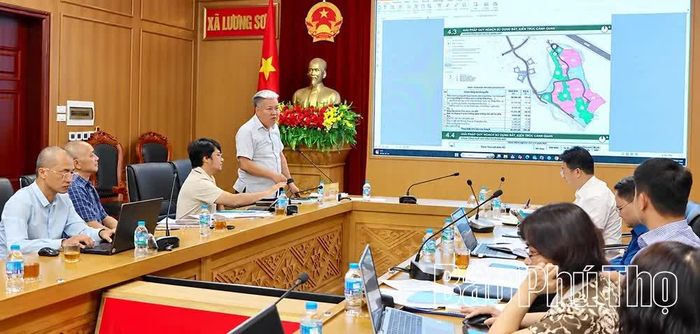 UBND xã Lương Sơn rà soát hồ sơ quy hoạch Khu đô thị Hòa Sơn và Khu du lịch sinh thái Lâm Sơn, yêu cầu đồng bộ hạ tầng, hạn chế tác động tới khu dân cư.