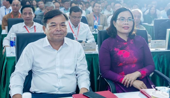 Đại biểu dự Diễn đàn.
