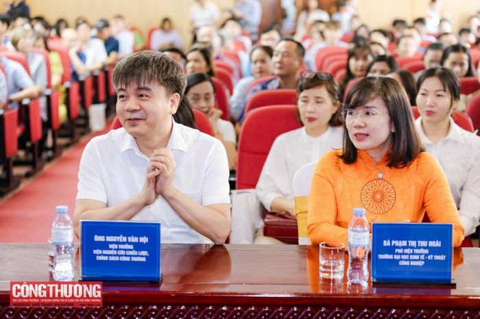 Chương trình đã thu hút sự quan tâm của các cơ quan quản lý nhà nước mà còn nhận được sự hưởng ứng tích cực từ cộng đồng doanh nghiệp, các tổ chức công đoàn và cơ sở đào tạo trong ngành Công Thương.