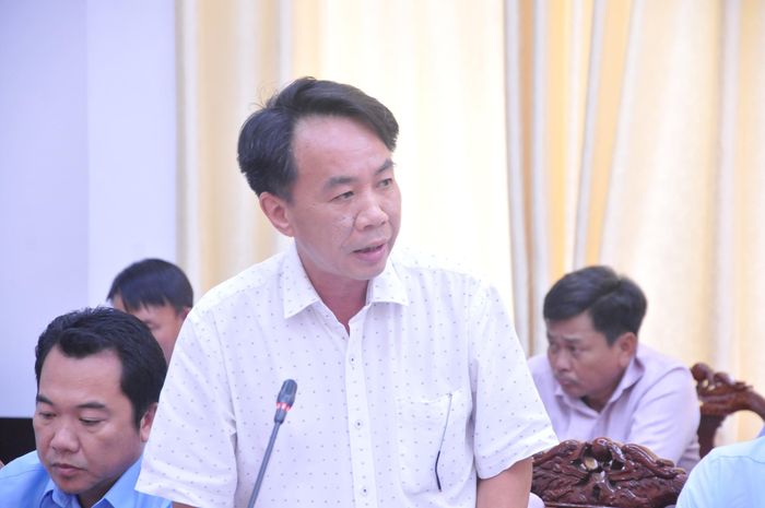 Đại diện nhà thầu có ý kiến tại cuộc họp.