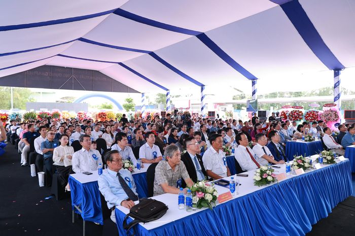 Quang cảnh buổi lễ khánh thành.