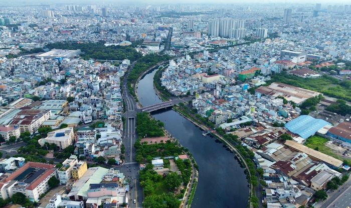 Các tuyến kênh rạch đã được chỉnh trang mang lại diện mạo, hạ tầng và chất lượng sống tốt hơn.