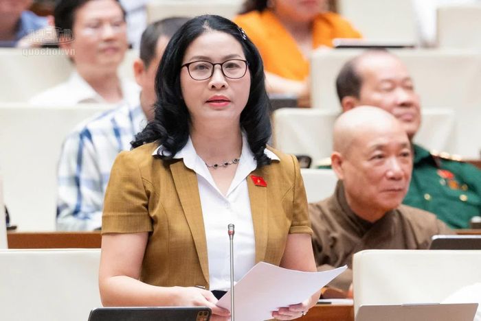 Đại biểu Nguyễn Thị Lan (đoàn Thành phố Hà Nội)