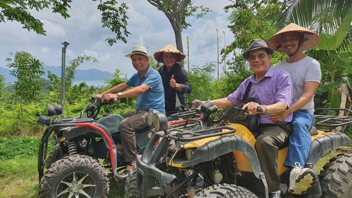 Lên xe địa hình, lại tập làm nông dân đi thăm trang trại và rừng Bắc Nha Trang...