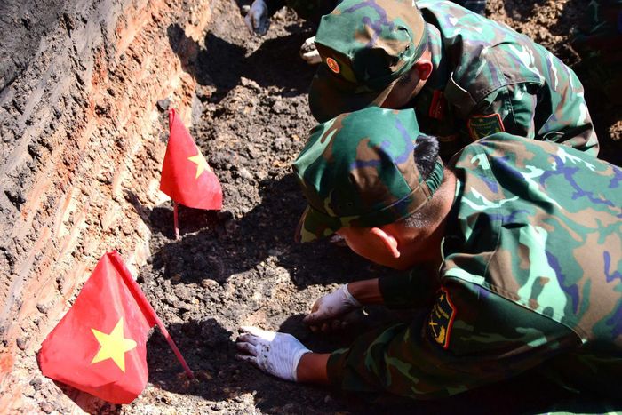Mỗi mẫu sinh phẩm ADN của thân nhân liệt sĩ là thêm một cơ hội để truy tìm thông tin, xác định danh tính của một liệt sĩ