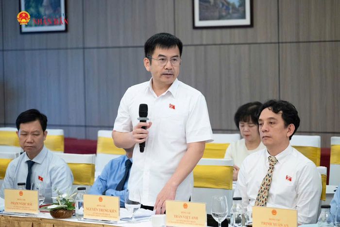 Đại tá, PGS. TS Nguyễn Trung Kiên - ĐBQH hoạt động chuyên trách tại Ủy ban Quốc phòng, An ninh và Đối ngoại. Ảnh: Hồ Long
