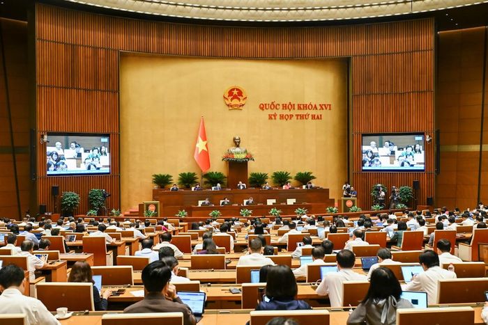 Quang cảnh phiên thảo luận ở hội trường Kỳ họp thứ 2, Quốc hội khóa XVI sáng 31/10 - Ảnh: Duy Linh