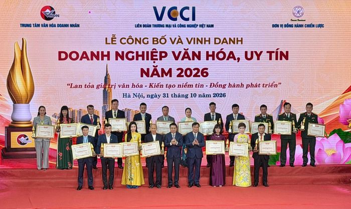 Top 20 Doanh nghiệp được lựa chọn và công nhận danh hiệu Doanh nghiệp Văn hóa, Uy tín năm 2026. Ảnh: Viết Chung