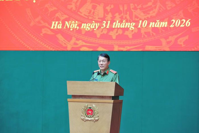 Bộ trưởng Lương Tam Quang phát biểu khai mạc hội nghị.