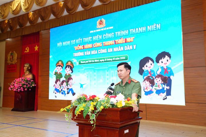 Đại tá Lê Công Anh, Phó Giám đốc Công an TPHCM phát biểu tại chương trình