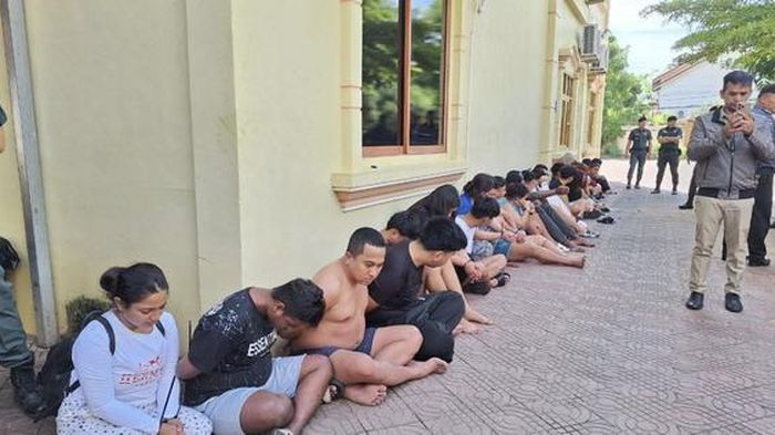 Campuchia bắt tội phạm mạng trong biệt thự của tướng quân đội
