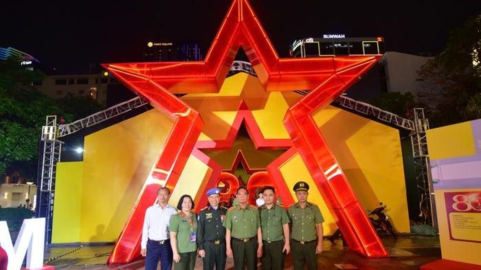 Khai mạc chuỗi hoạt động 'Tổ quốc bình yên' tại TPHCM