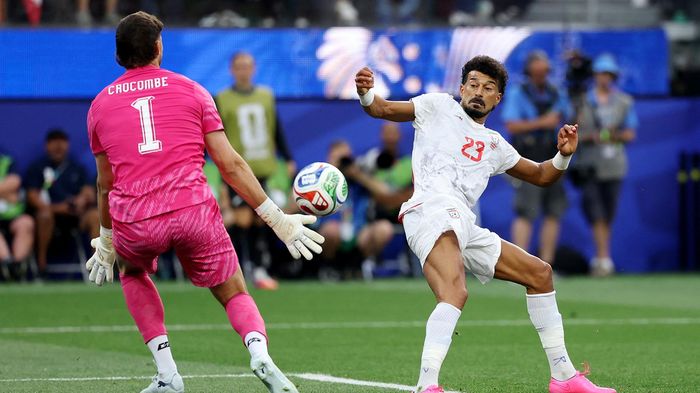 Kết quả Iran 2-2 New Zealand: Chia điểm kịch tính, cùng đứng đầu bảng