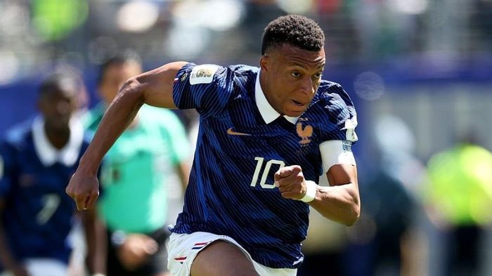 Pháp 1-0 Senegal: Mbappe lập công