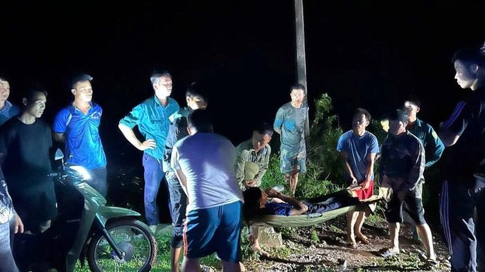 &Ocirc; t&ocirc; lao xuống vực s&acirc;u 150m ở Lạng Sơn, 3 nạn nh&acirc;n được cứu sống trong đ&ecirc;m