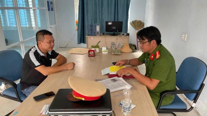 Quảng Ng&atilde;i: Tạm giữ t&agrave;i xế g&acirc;y tai nạn chết người rồi l&aacute;i &ocirc; t&ocirc; rời khỏi hiện trường