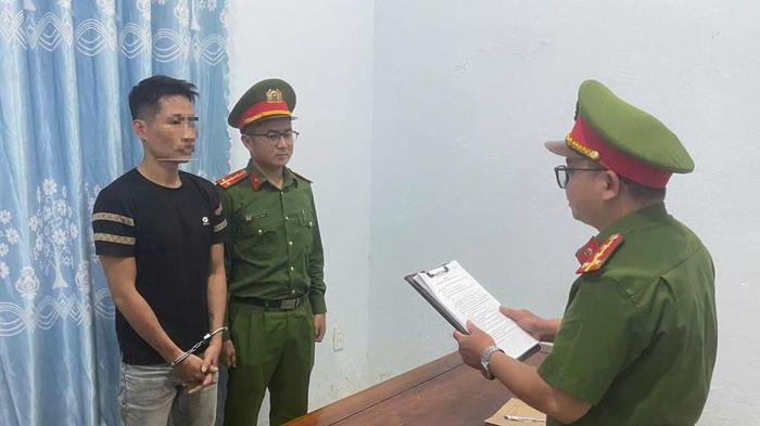 'Đ&aacute; xế' bị t&oacute;m