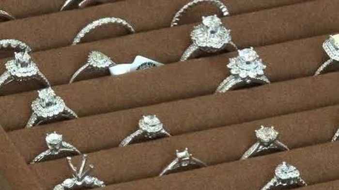 Vụ buôn lậu kim cương: Cục Hải quan nói gì về việc kiểm soát nhập khẩu?