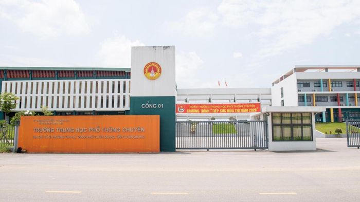 Vụ 146 điểm 10 Toán: Khởi tố Trưởng Điểm thi tại Trường THPT Chuyên Tuyên Quang
