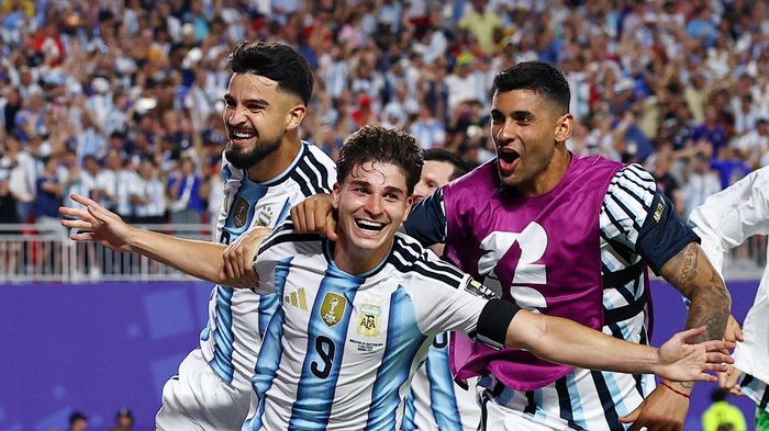 4 kịch bản World Cup chấn động lịch sử