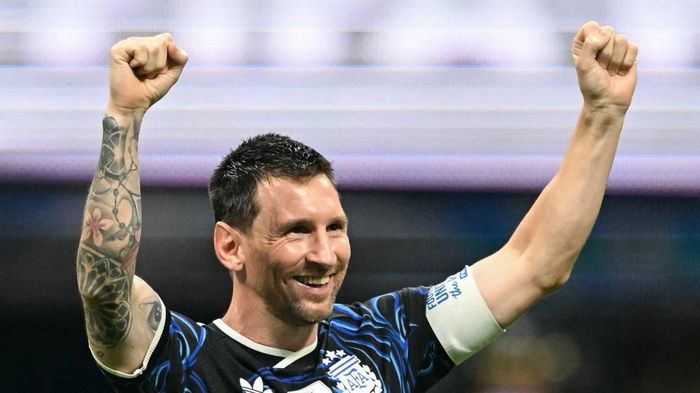 Cuộc đua Quả bóng Vàng 2026 đảo chiều, Messi sáng cửa lập kỳ tích