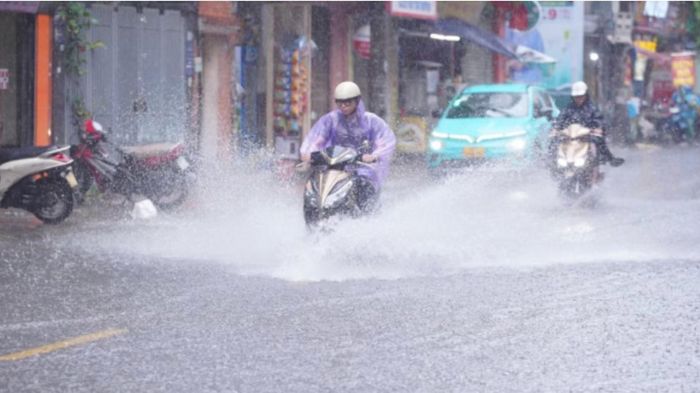 Dự báo thời tiết 18/7/2026: Bắc Bộ sắp hứng đợt mưa rất lớn, cảnh báo lũ lên nhanh trên nhiều sông