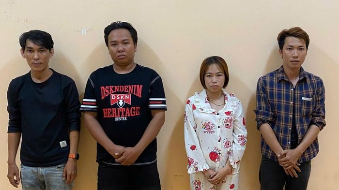 Bạn nhiều lần gạ vợ đi nhà nghỉ, người đàn ông rủ đồng bọn dàn cảnh bắt ghen