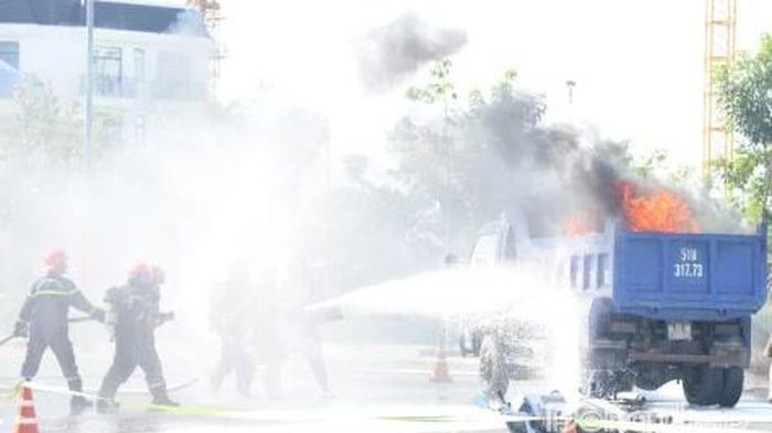 Diễn tập phương &aacute;n cứu nạn, cứu hộ vụ tai nạn giao th&ocirc;ng đặc biệt nghi&ecirc;m trọng