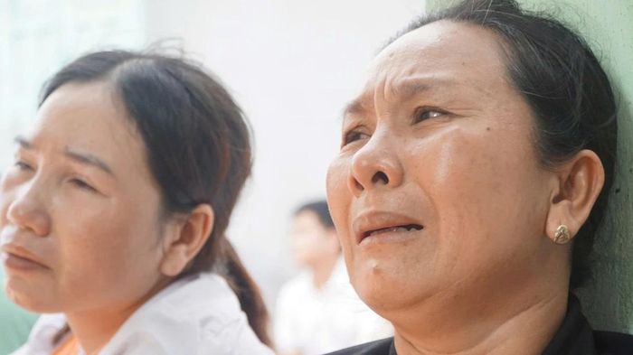 Vụ ch&aacute;y xe kh&aacute;ch ở Đồng Nai: &Aacute;m ảnh chuyến đi định mệnh của một gia đ&igrave;nh trẻ