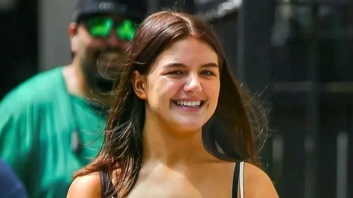 Thông tin bất ngờ về Suri Cruise
