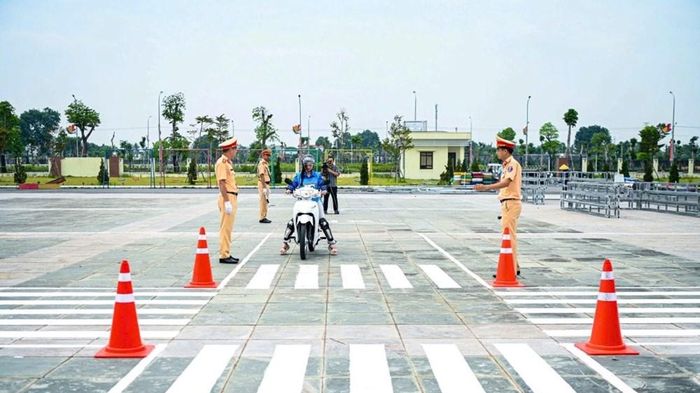 Th&aacute;i Nguy&ecirc;n lan tỏa văn h&oacute;a giao th&ocirc;ng từ kỹ năng l&aacute;i xe an to&agrave;n